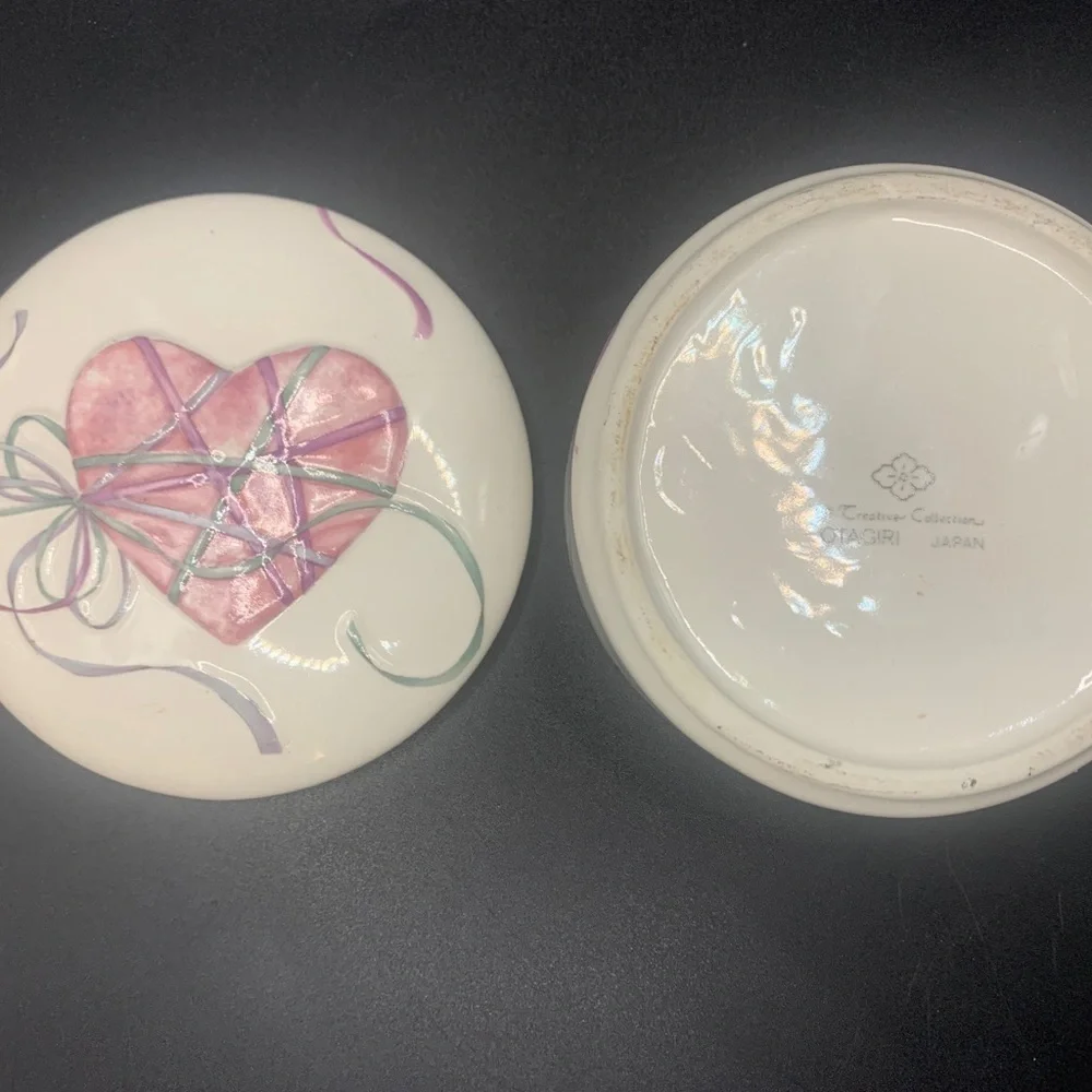 OTAGIRI Round Porcelain Trinket Box